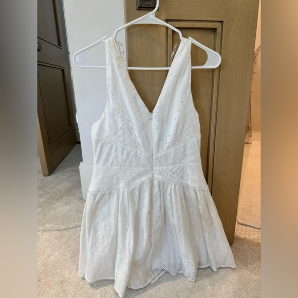 DO+BE White Eyelet Sleeveless Romper Dress size large - Picture 5 of 5